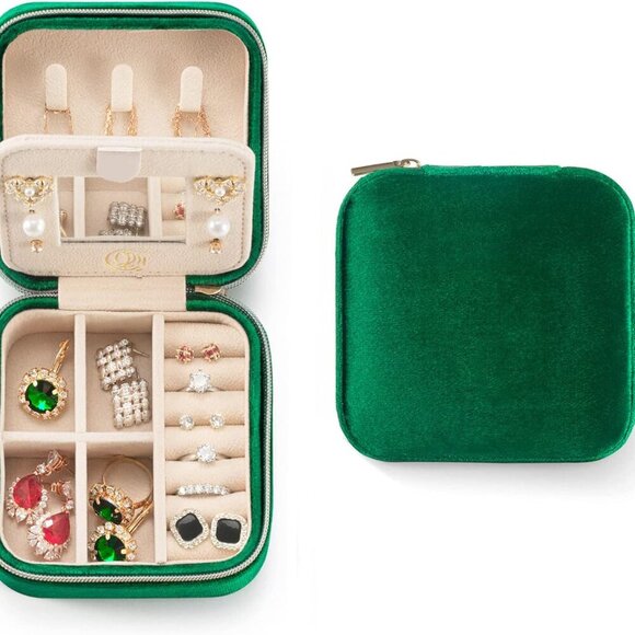 Plush Velvet Travel Jewelry Case, Organizer, Box, Small Case for Women, Earring - Picture 1 of 6